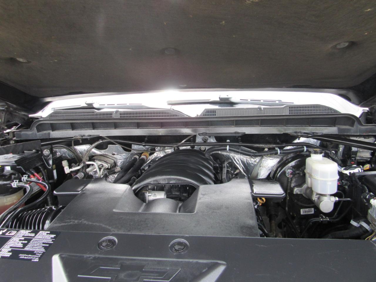 Chevrolet Silverado 1500 4WD Crew Cab 143.5" High Country 2017