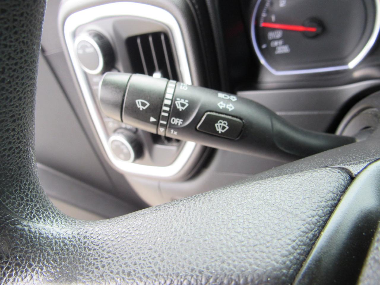 Chevrolet Silverado 1500 4WD Double Cab 147" LT 2020