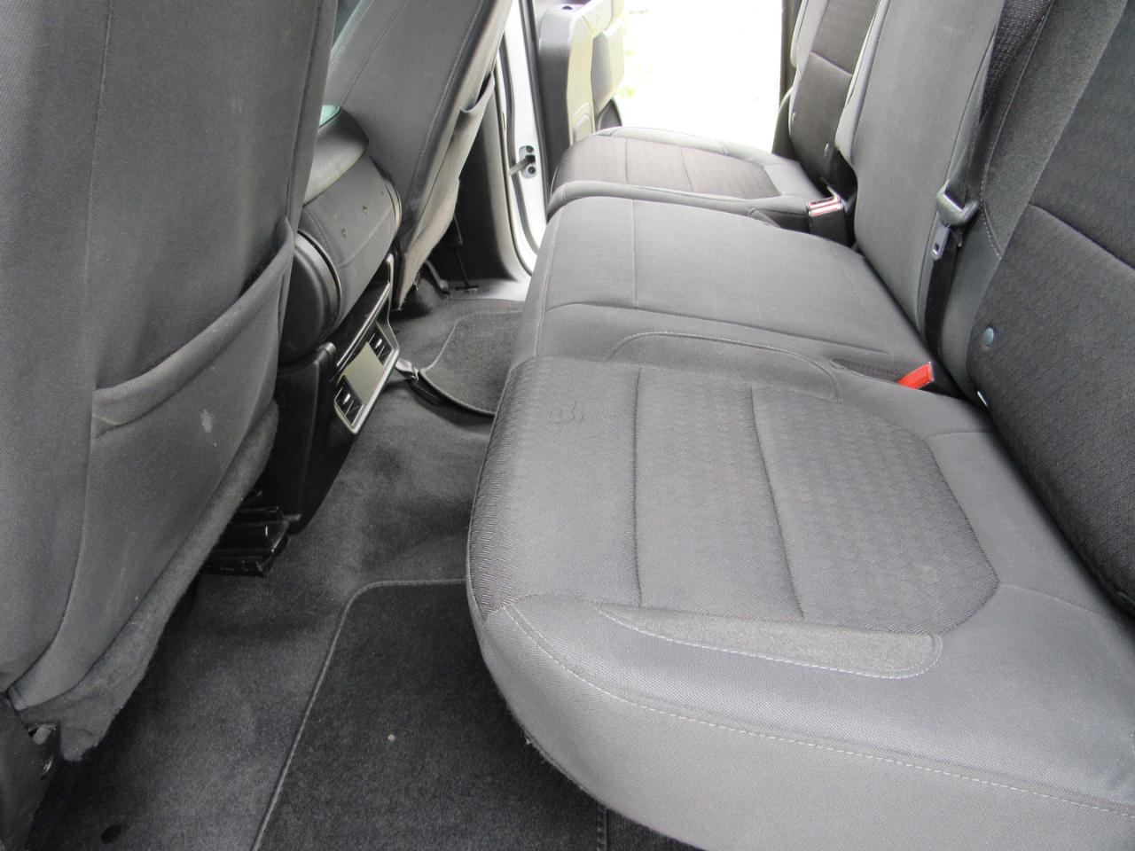 Chevrolet Silverado 1500 4WD Double Cab 147" LT 2020