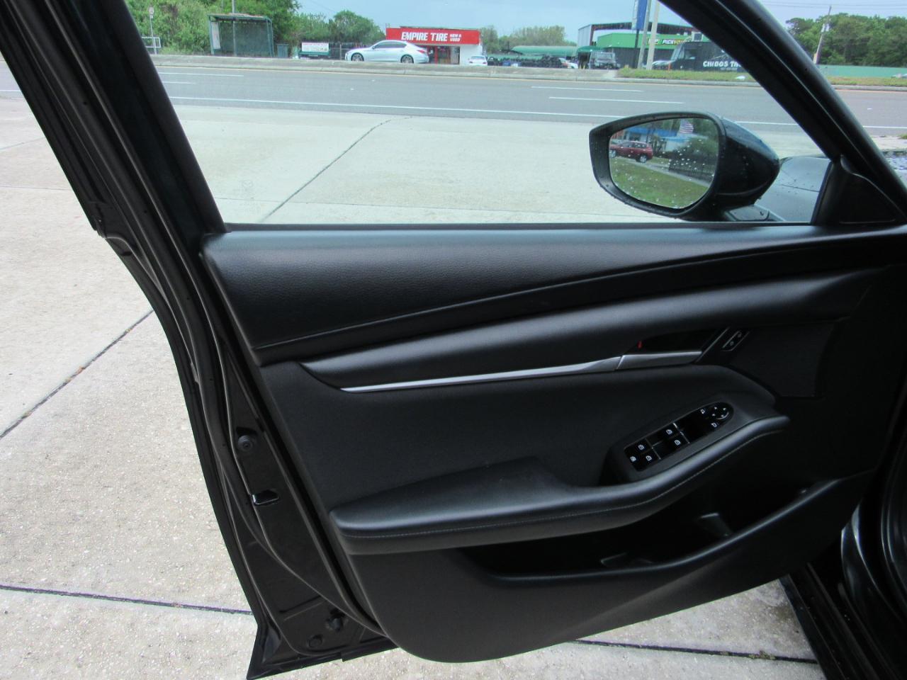 Mazda Mazda3 Hatchback 2.5 S Auto FWD 2022