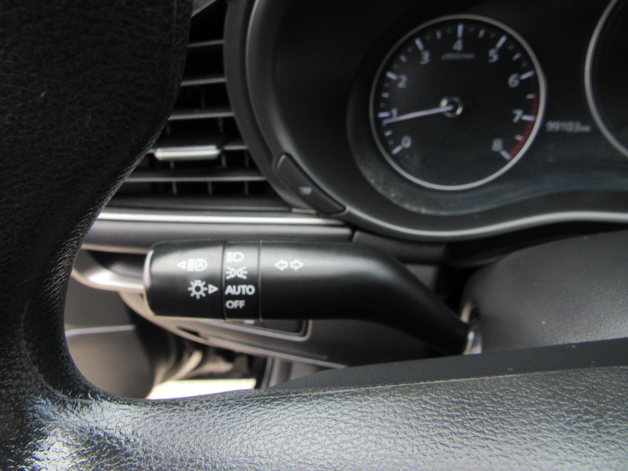 Mazda Mazda3 Hatchback 2.5 S Auto FWD 2022