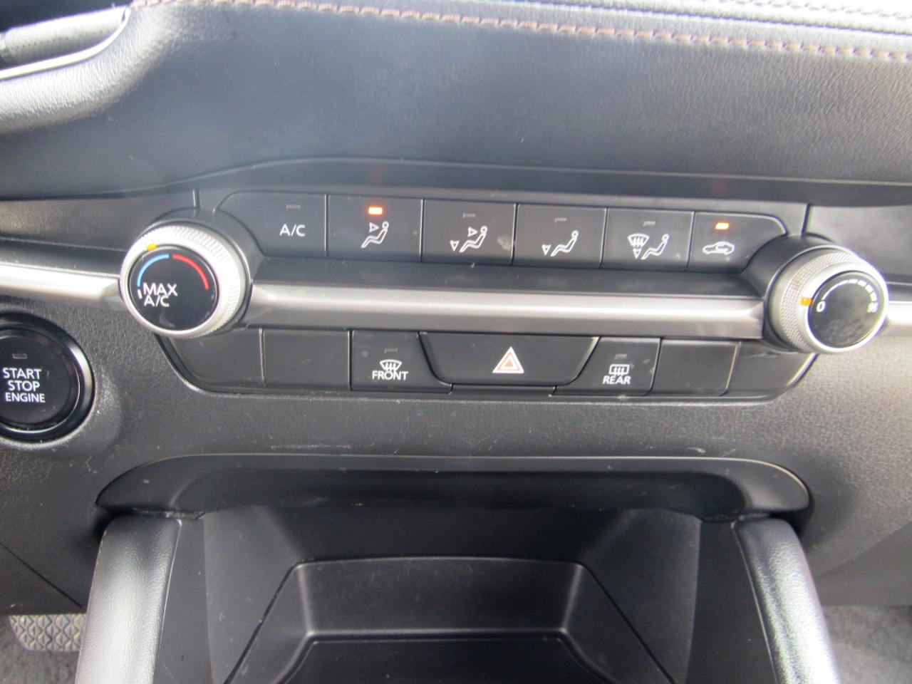 Mazda Mazda3 Hatchback 2.5 S Auto FWD 2022