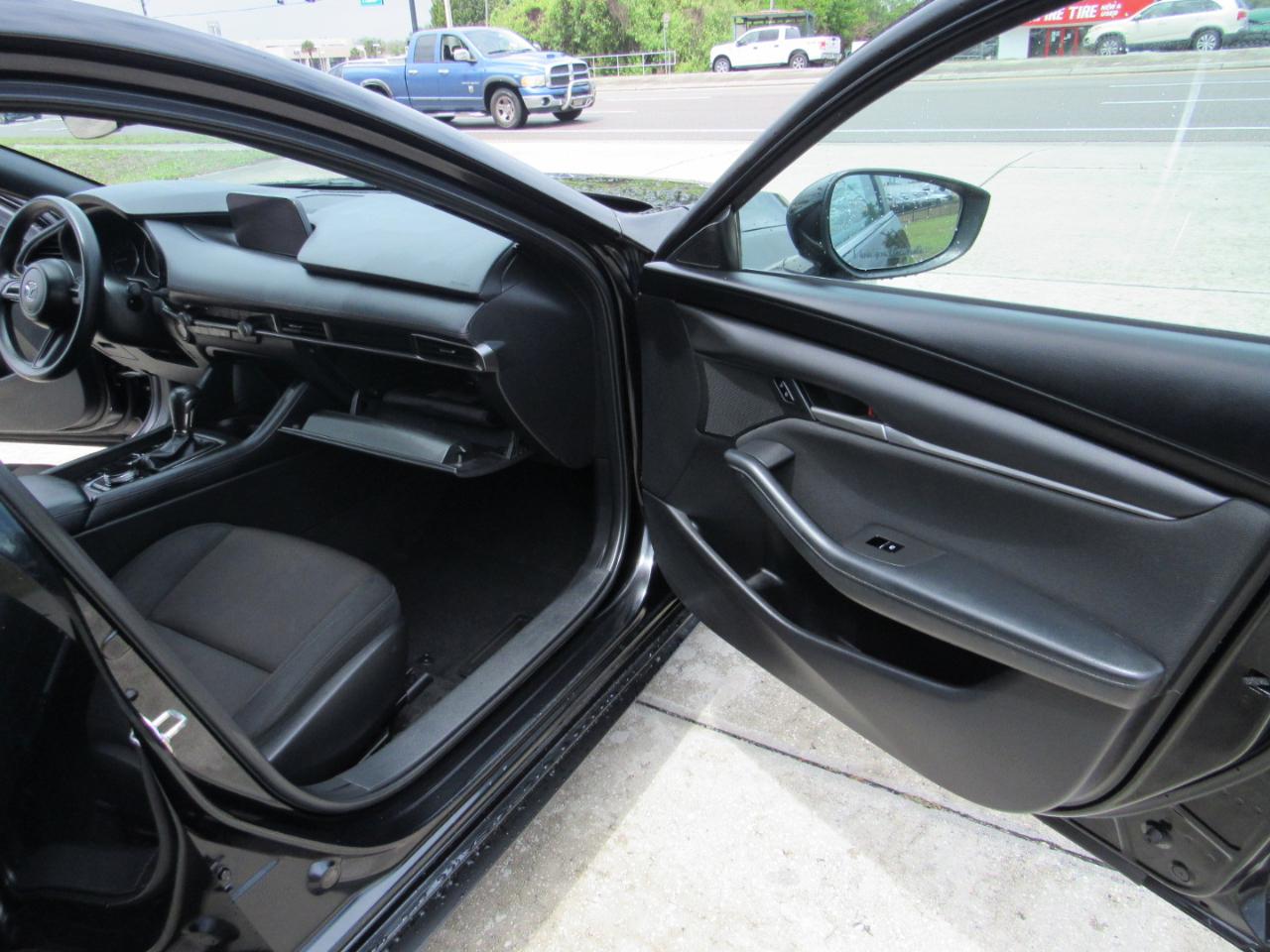 Mazda Mazda3 Hatchback 2.5 S Auto FWD 2022