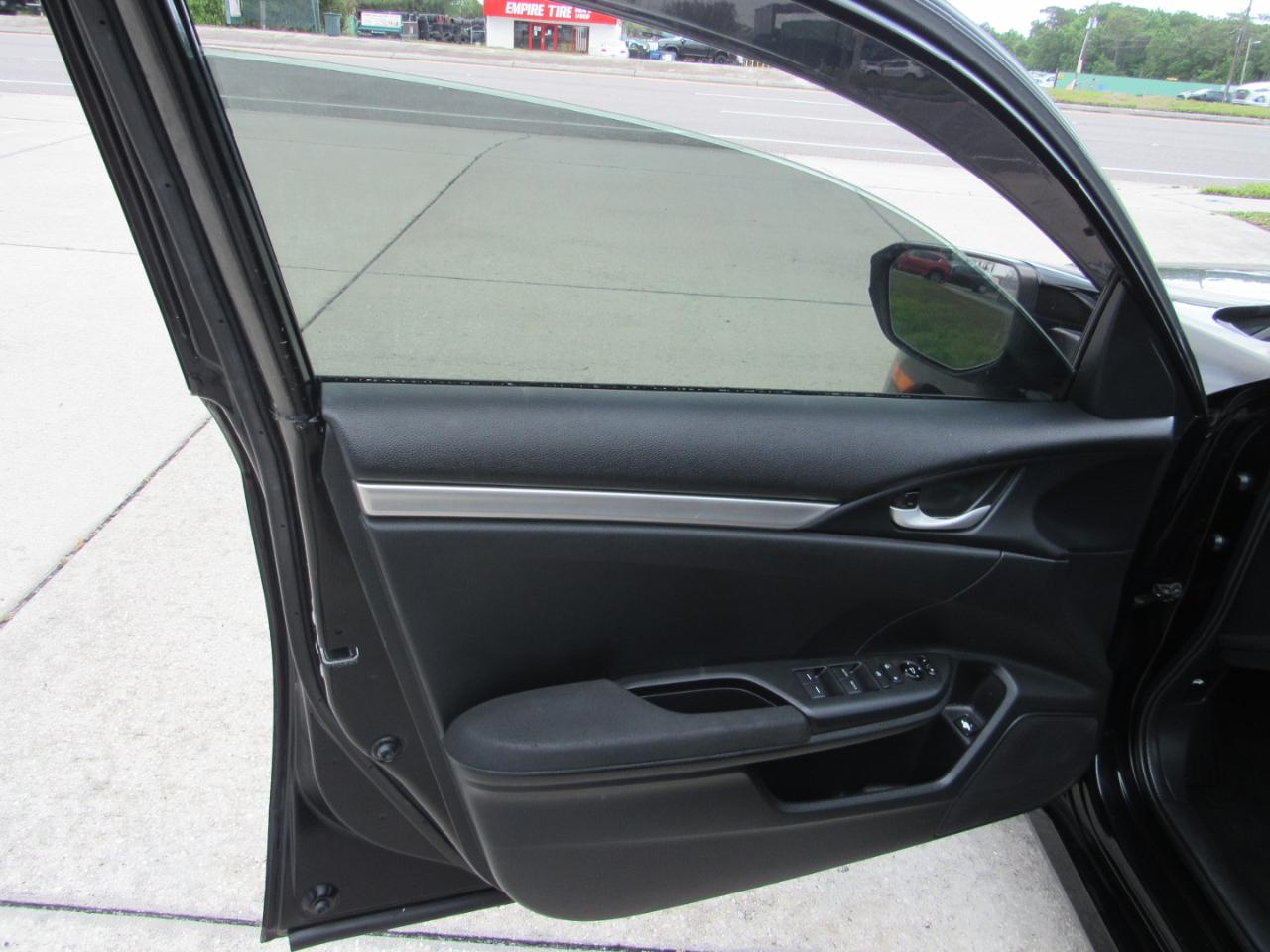 Honda Civic Sedan LX CVT 2017