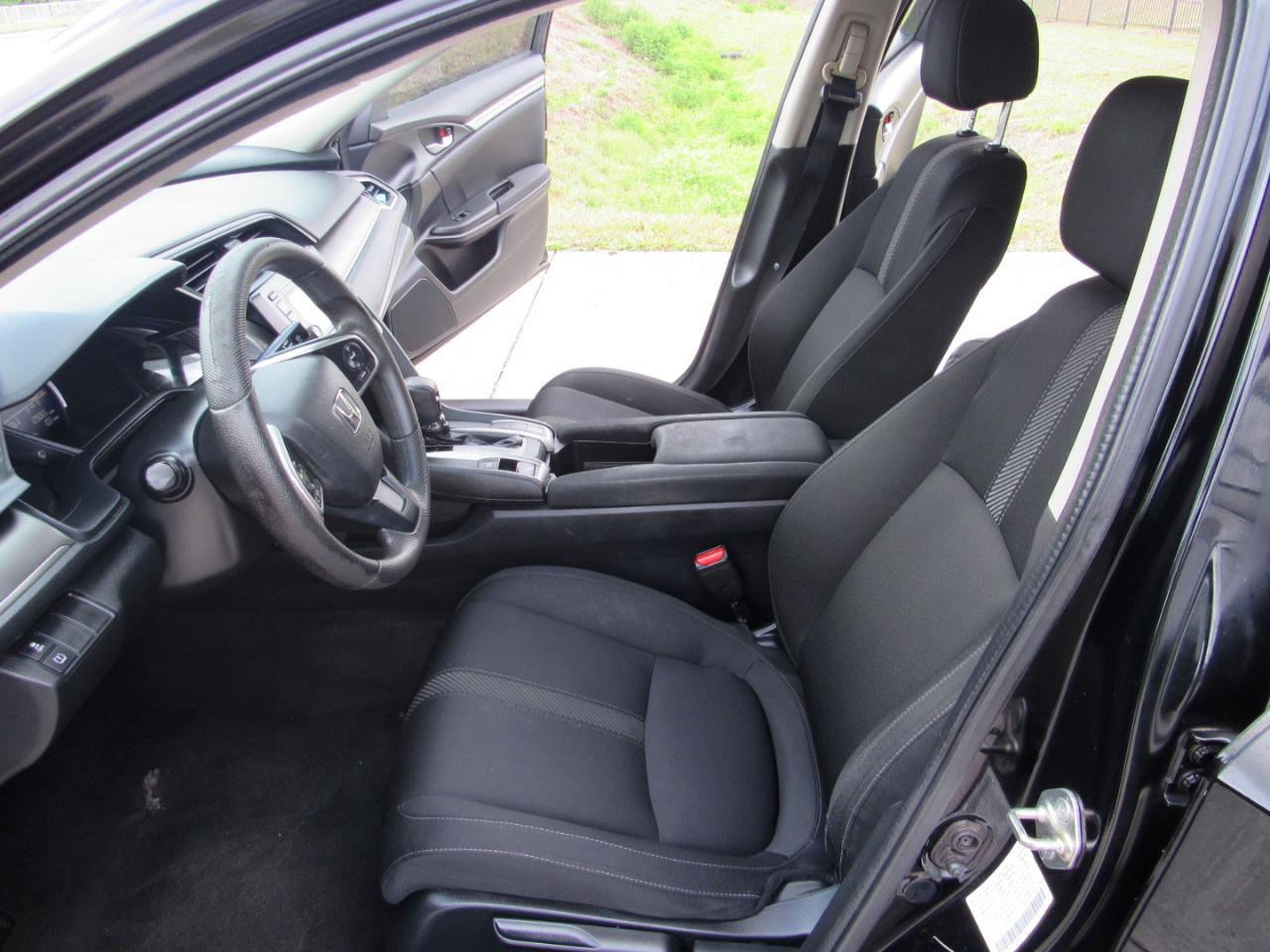 Honda Civic Sedan LX CVT 2017