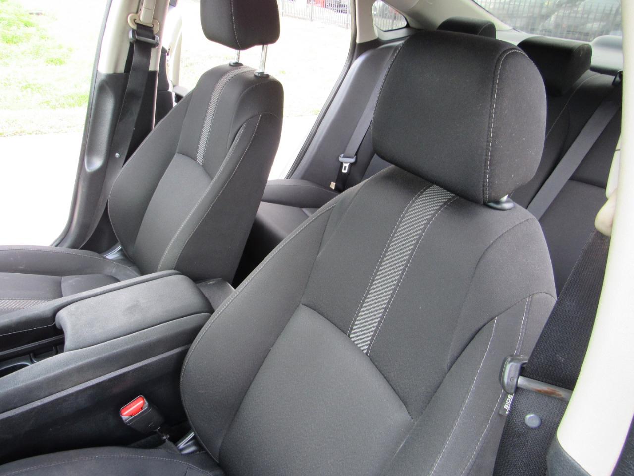 Honda Civic Sedan LX CVT 2017