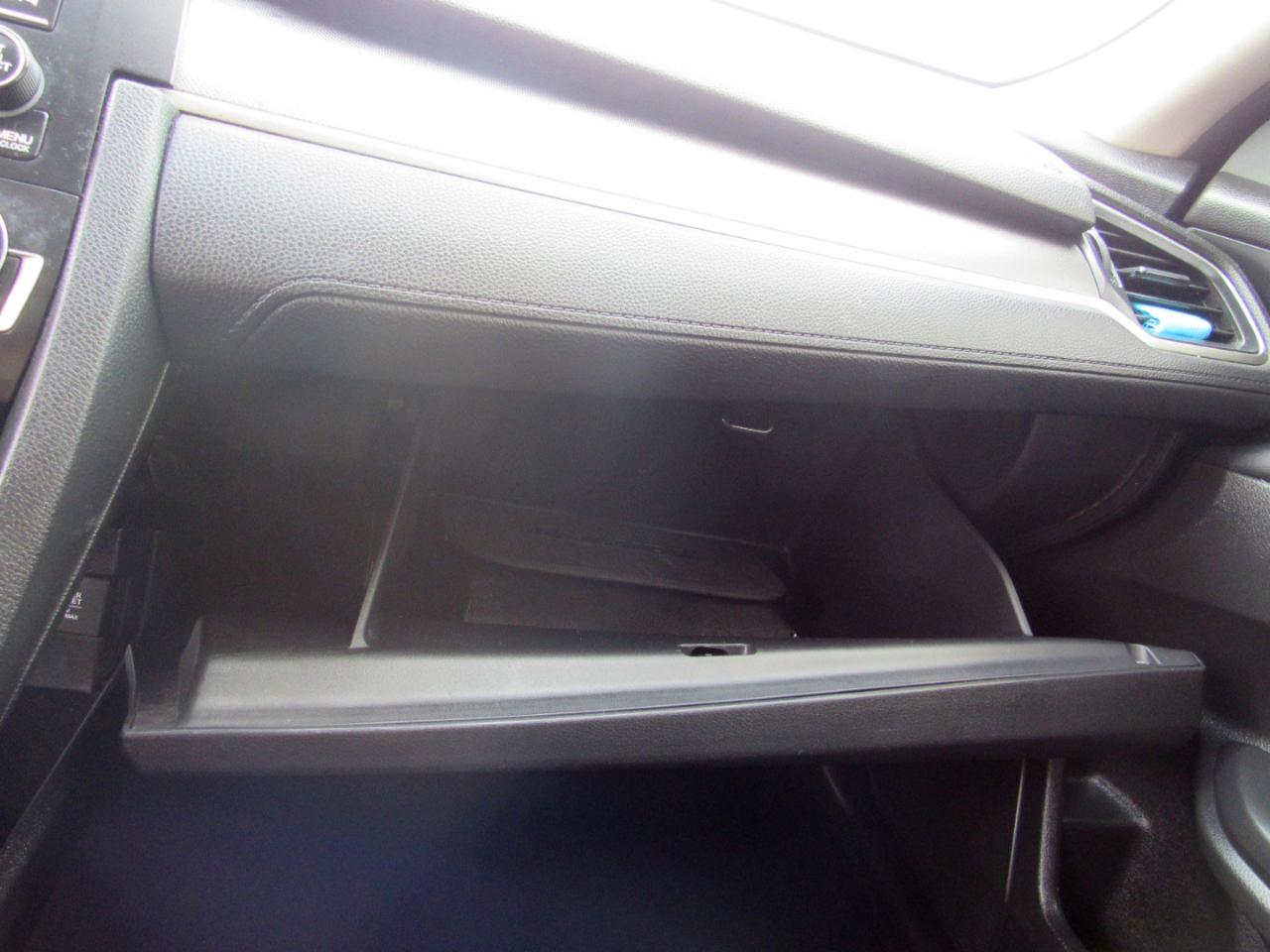 Honda Civic Sedan LX CVT 2017