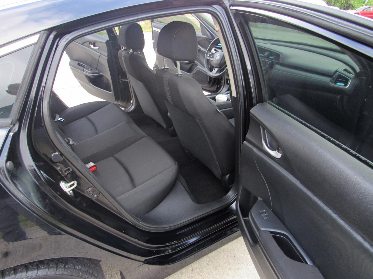 Honda Civic Sedan LX CVT 2017