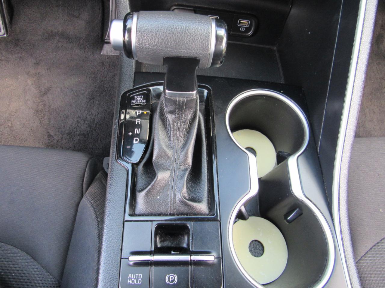 Kia K5 LXS Auto FWD 2021