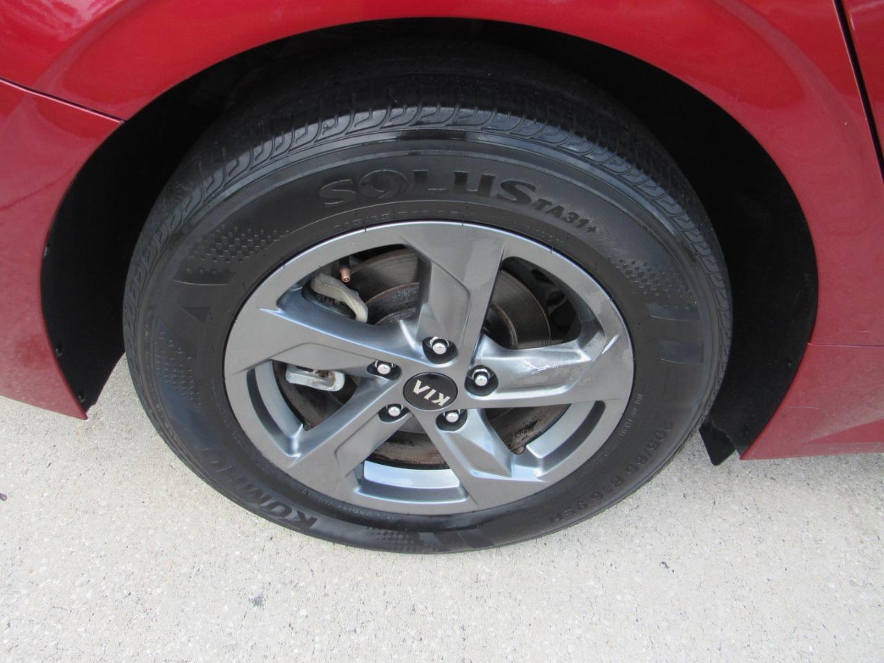 Kia K5 LXS Auto FWD 2021