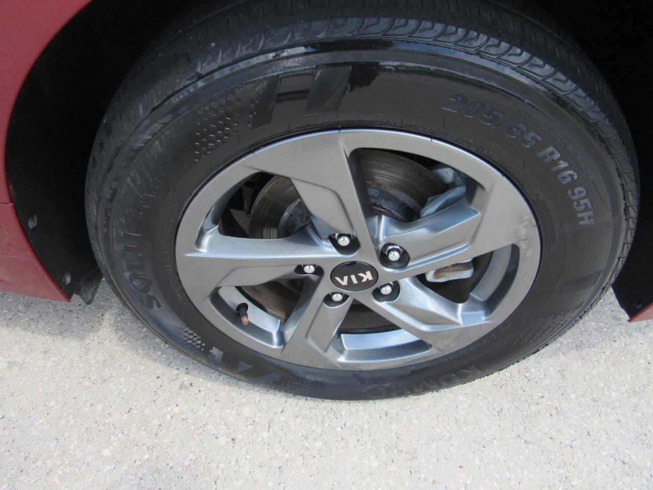 Kia K5 LXS Auto FWD 2021