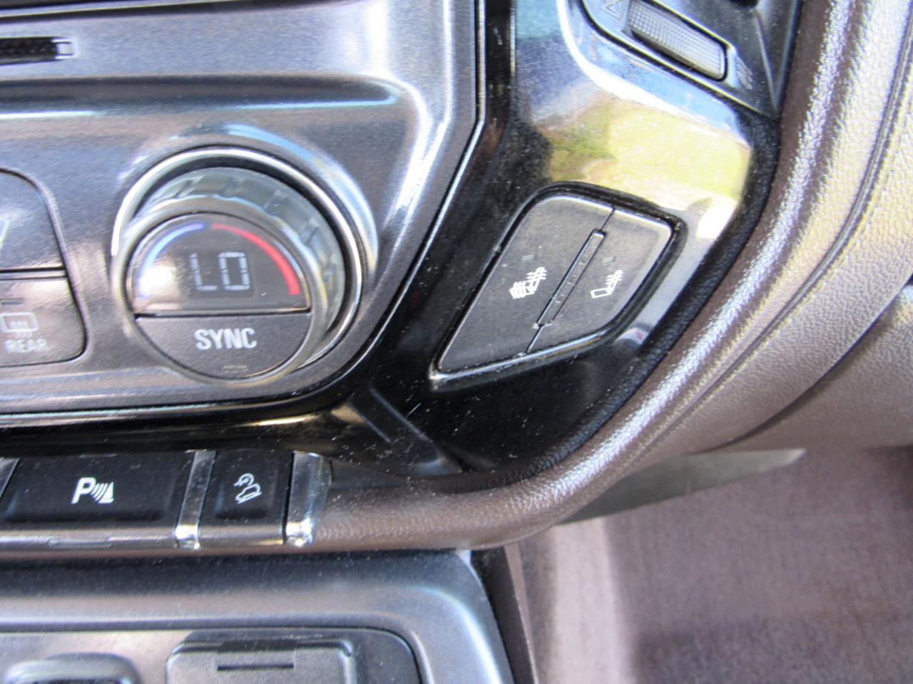 Chevrolet Silverado 1500 4WD Crew Cab 143.5" LTZ w/2LZ 2014