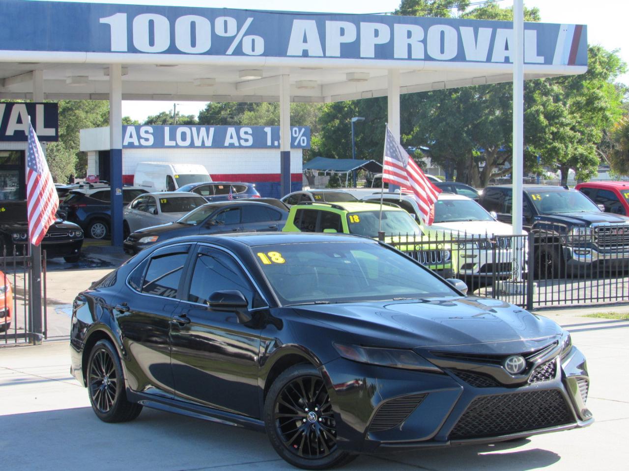 Toyota Camry XLE Auto (Natl) 2018