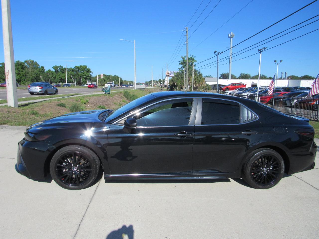 Toyota Camry XLE Auto (Natl) 2018