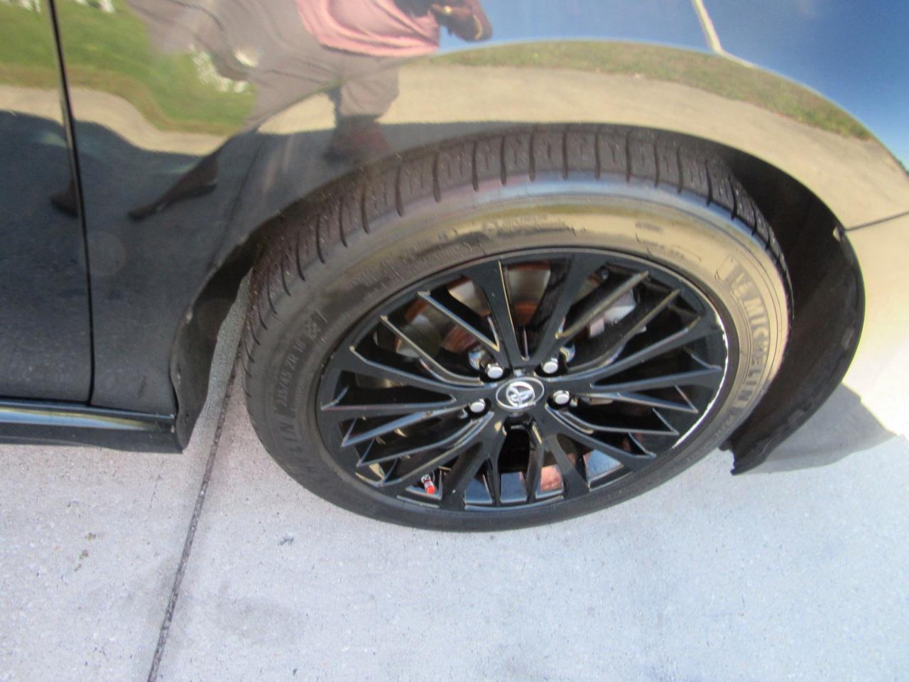 Toyota Camry XLE Auto (Natl) 2018