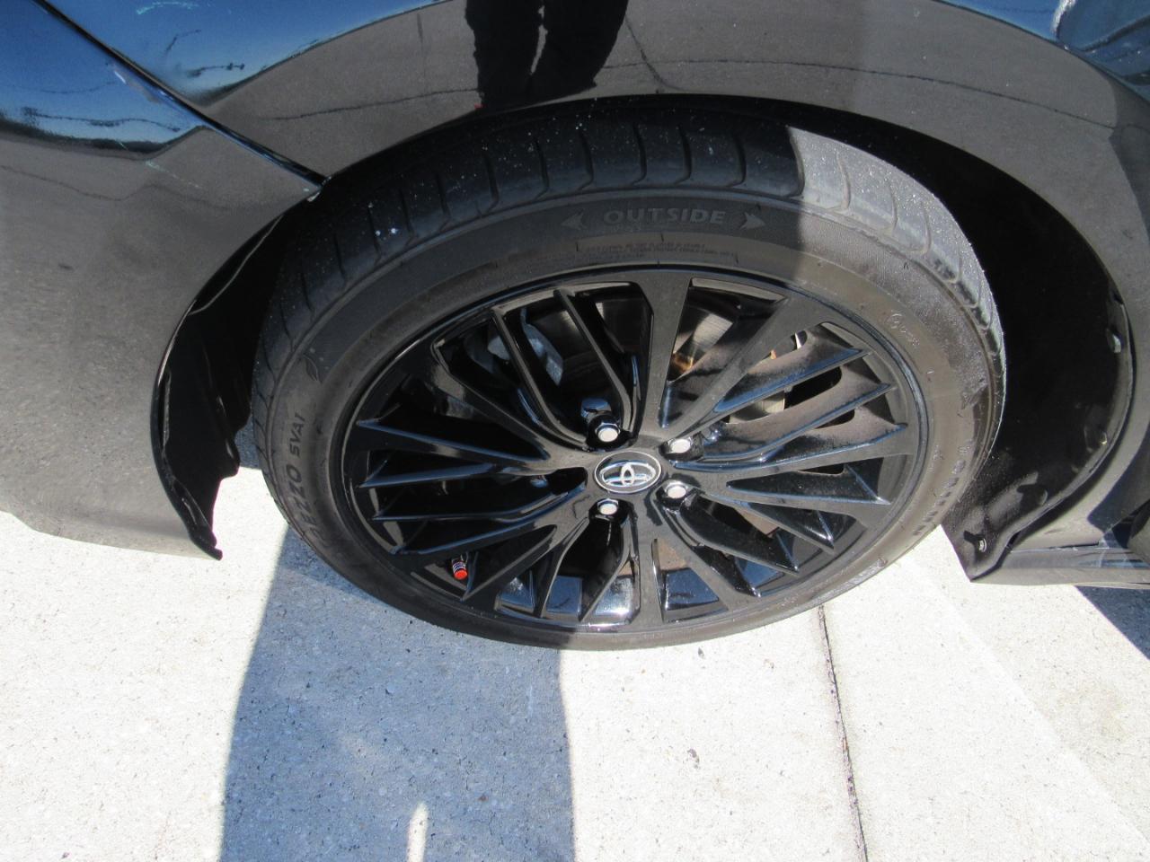 Toyota Camry XLE Auto (Natl) 2018