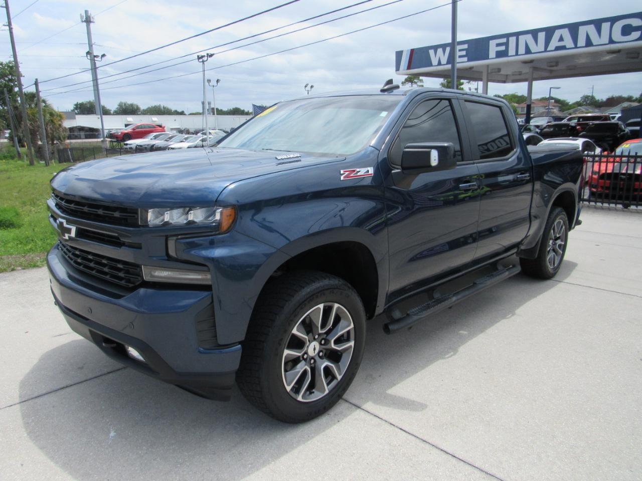 Chevrolet Silverado 1500 4WD Crew Cab 147" RST 2020