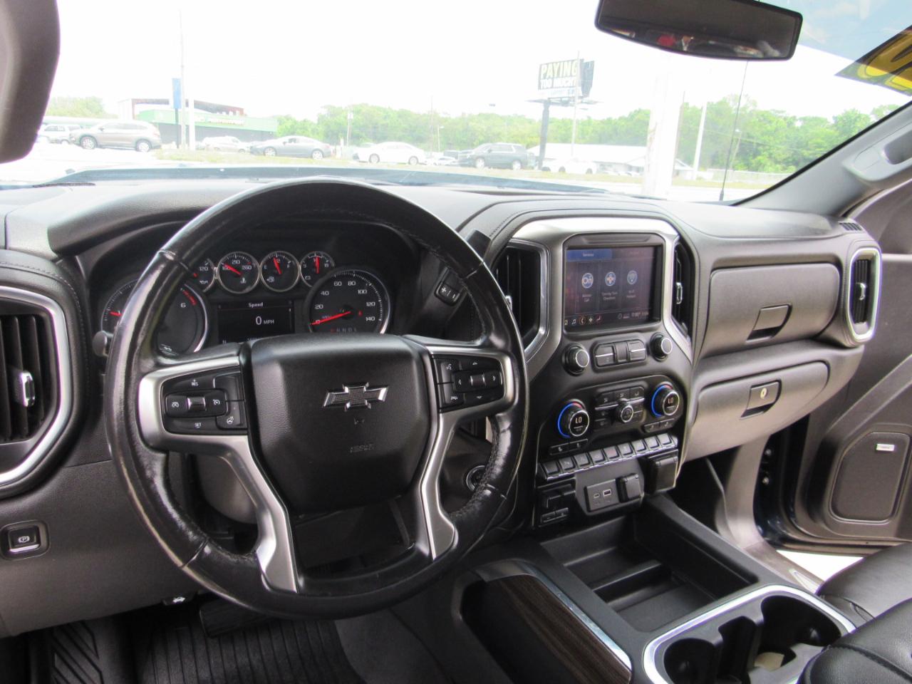 Chevrolet Silverado 1500 4WD Crew Cab 147" RST 2020