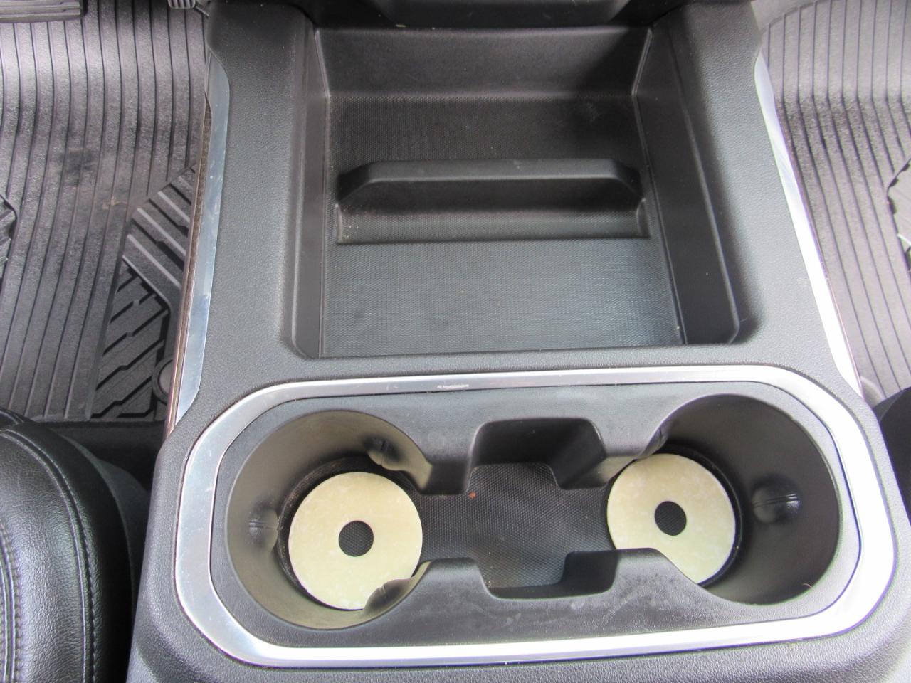 Chevrolet Silverado 1500 4WD Crew Cab 147" RST 2020