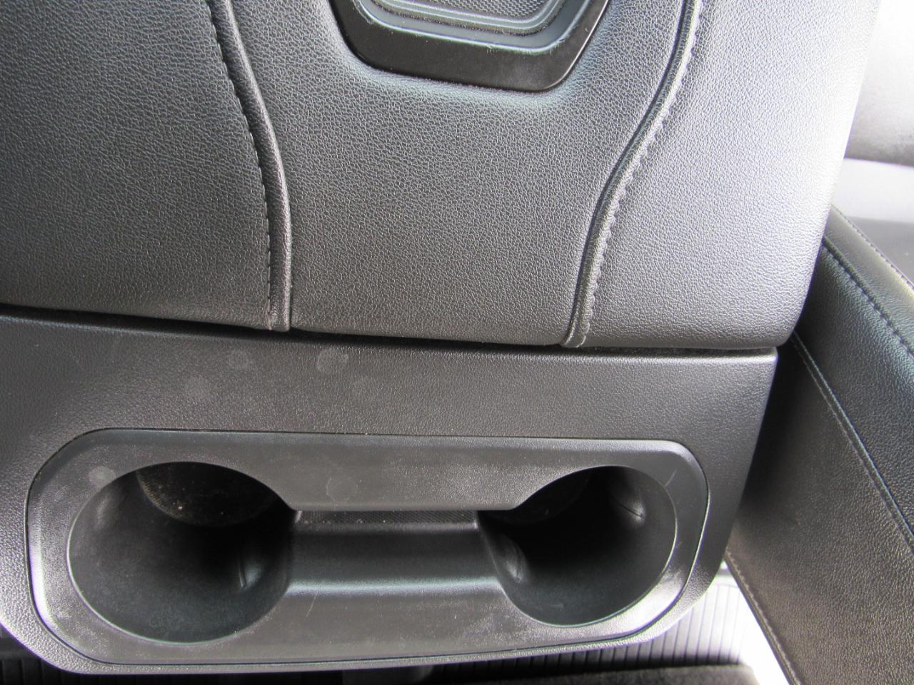 Chevrolet Silverado 1500 4WD Crew Cab 147" RST 2020