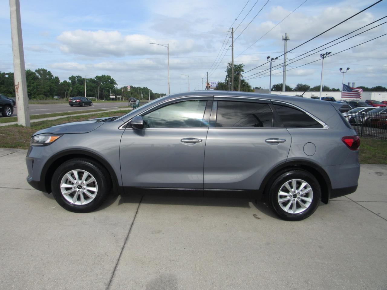 Kia Sorento L FWD 2019