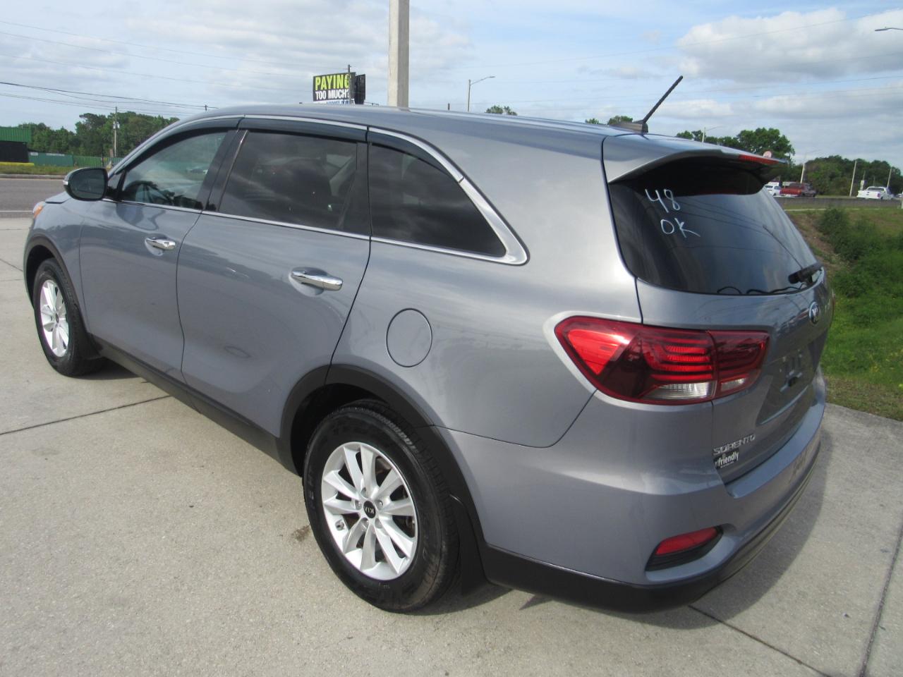 Kia Sorento L FWD 2019