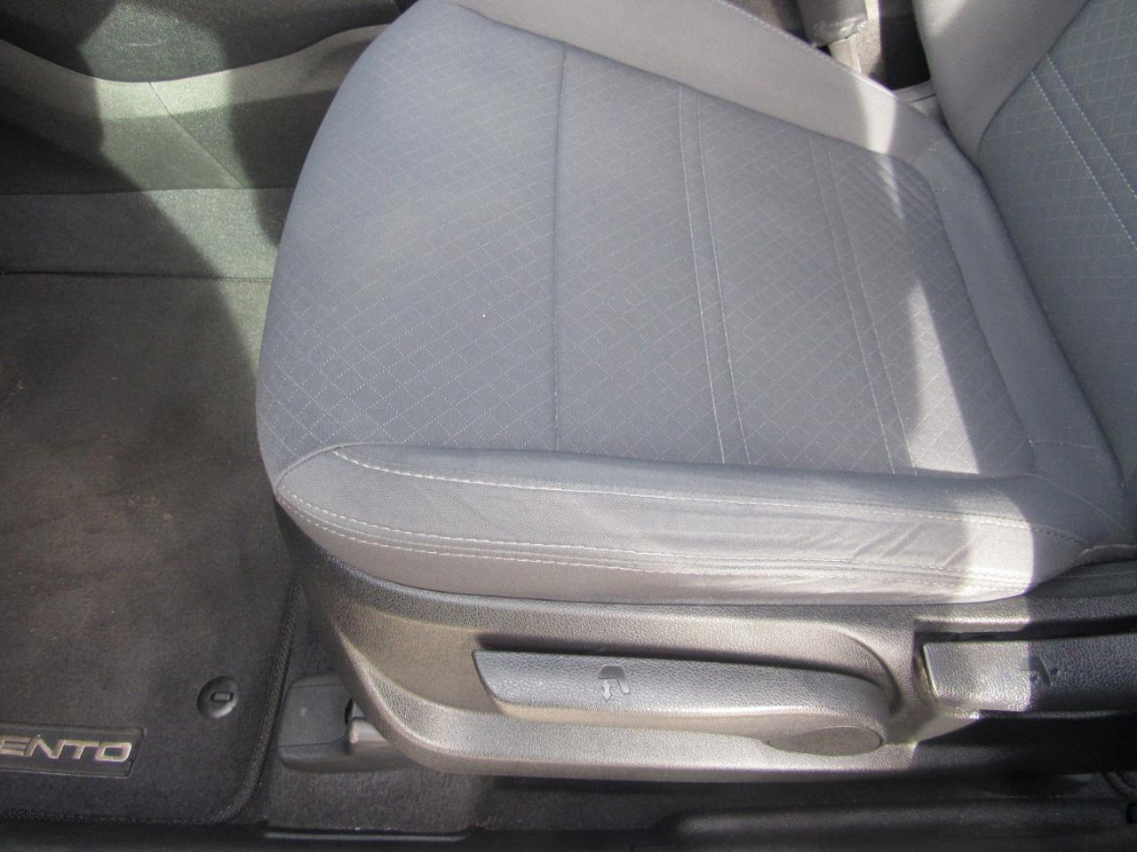 Kia Sorento L FWD 2019