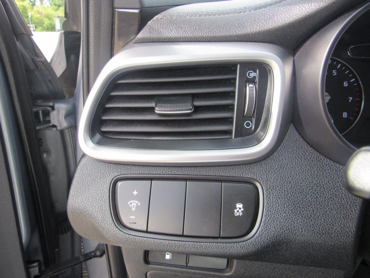 Kia Sorento L FWD 2019