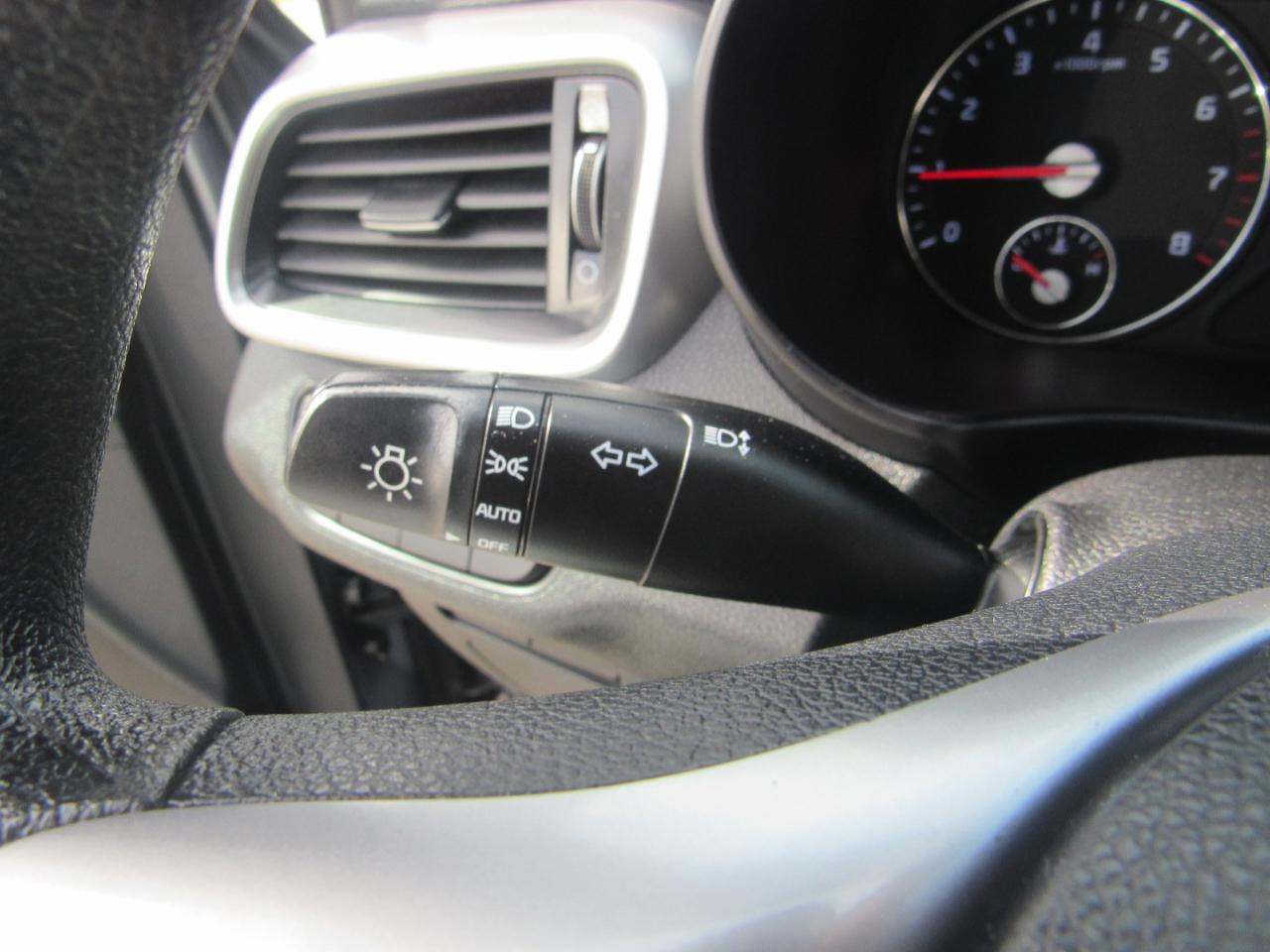 Kia Sorento L FWD 2019