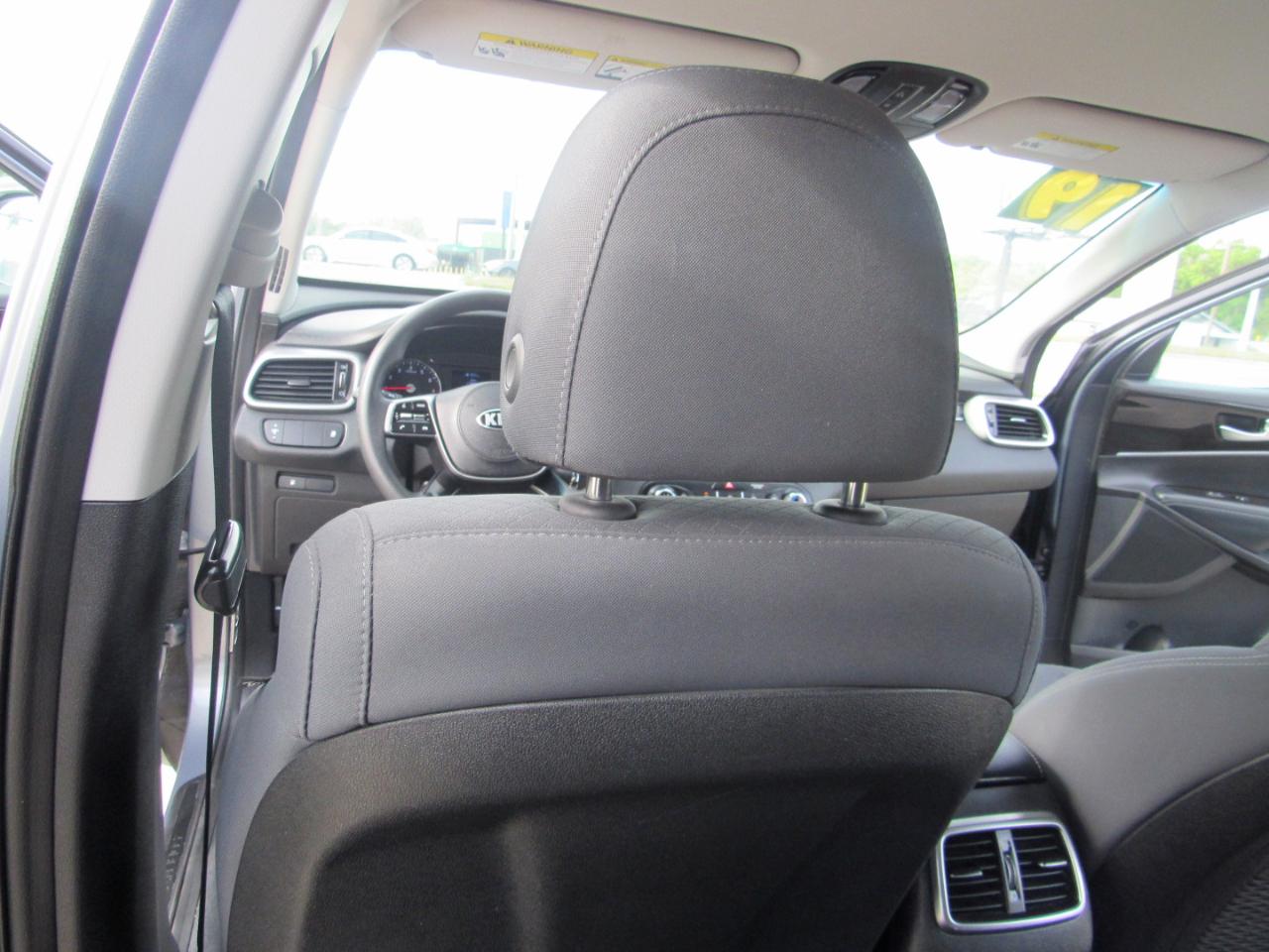 Kia Sorento L FWD 2019