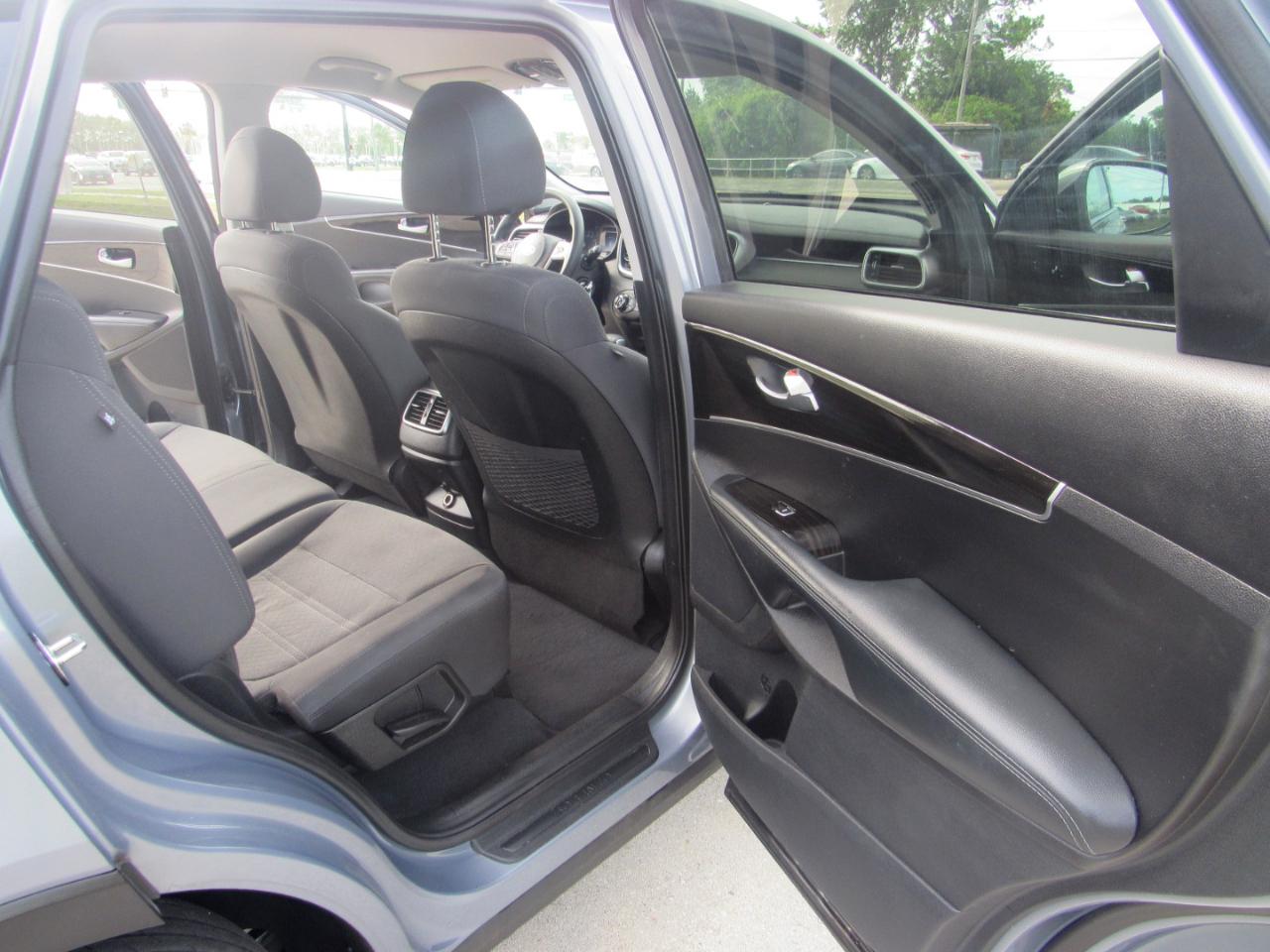 Kia Sorento L FWD 2019