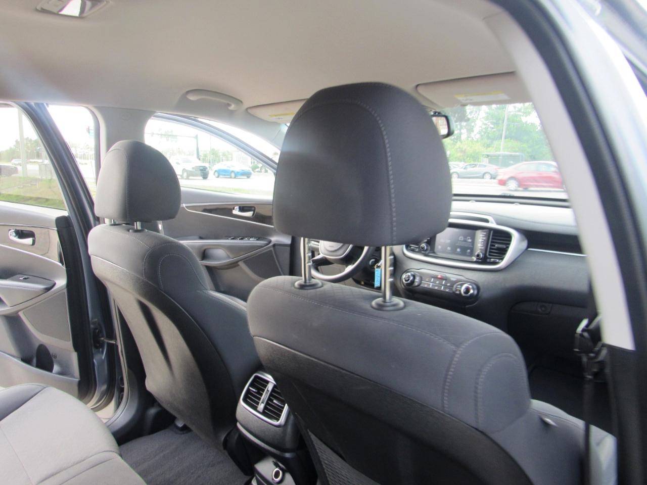 Kia Sorento L FWD 2019