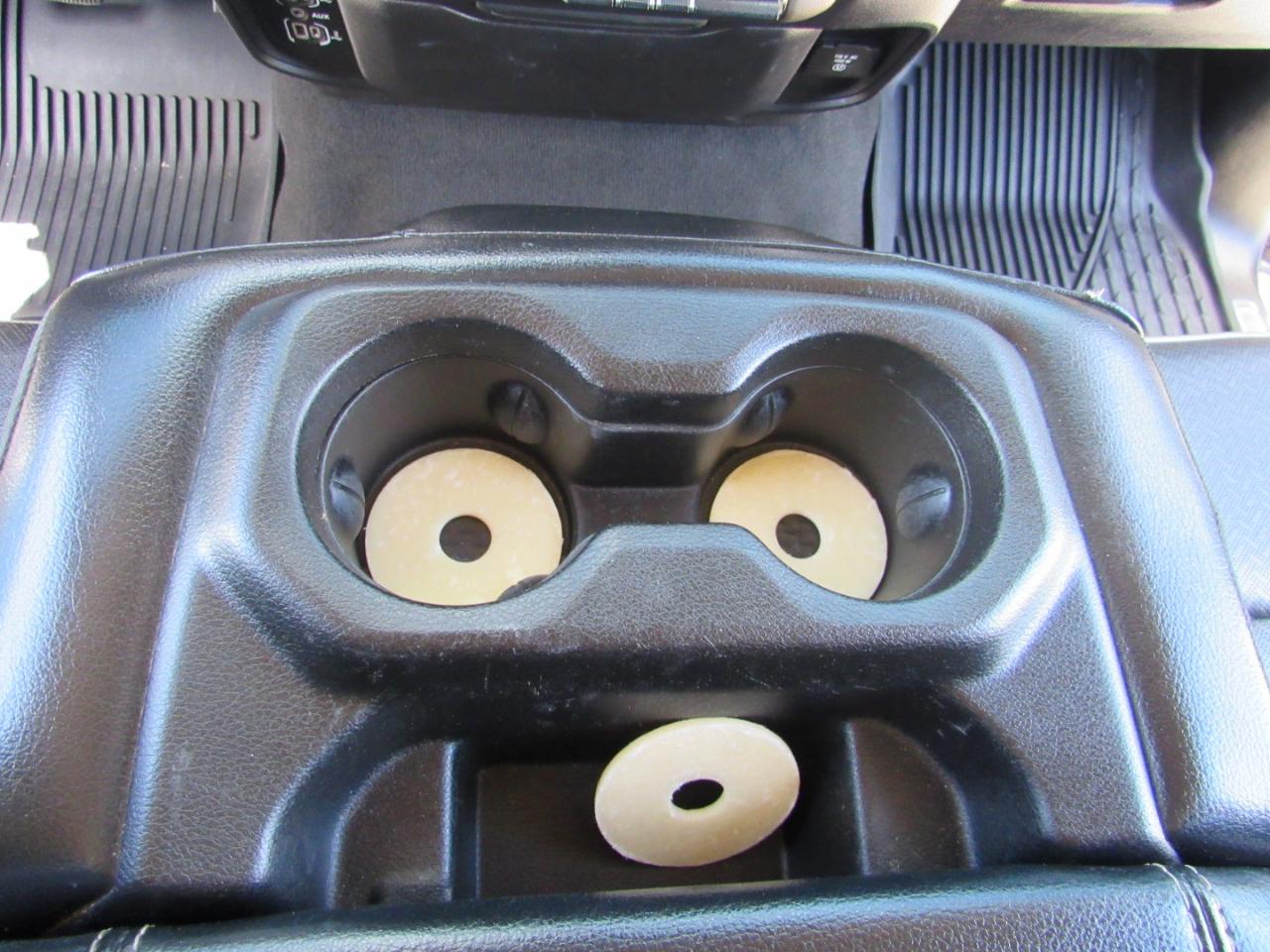 RAM 1500 Laramie 4x2 Quad Cab 6'4" Box 2019