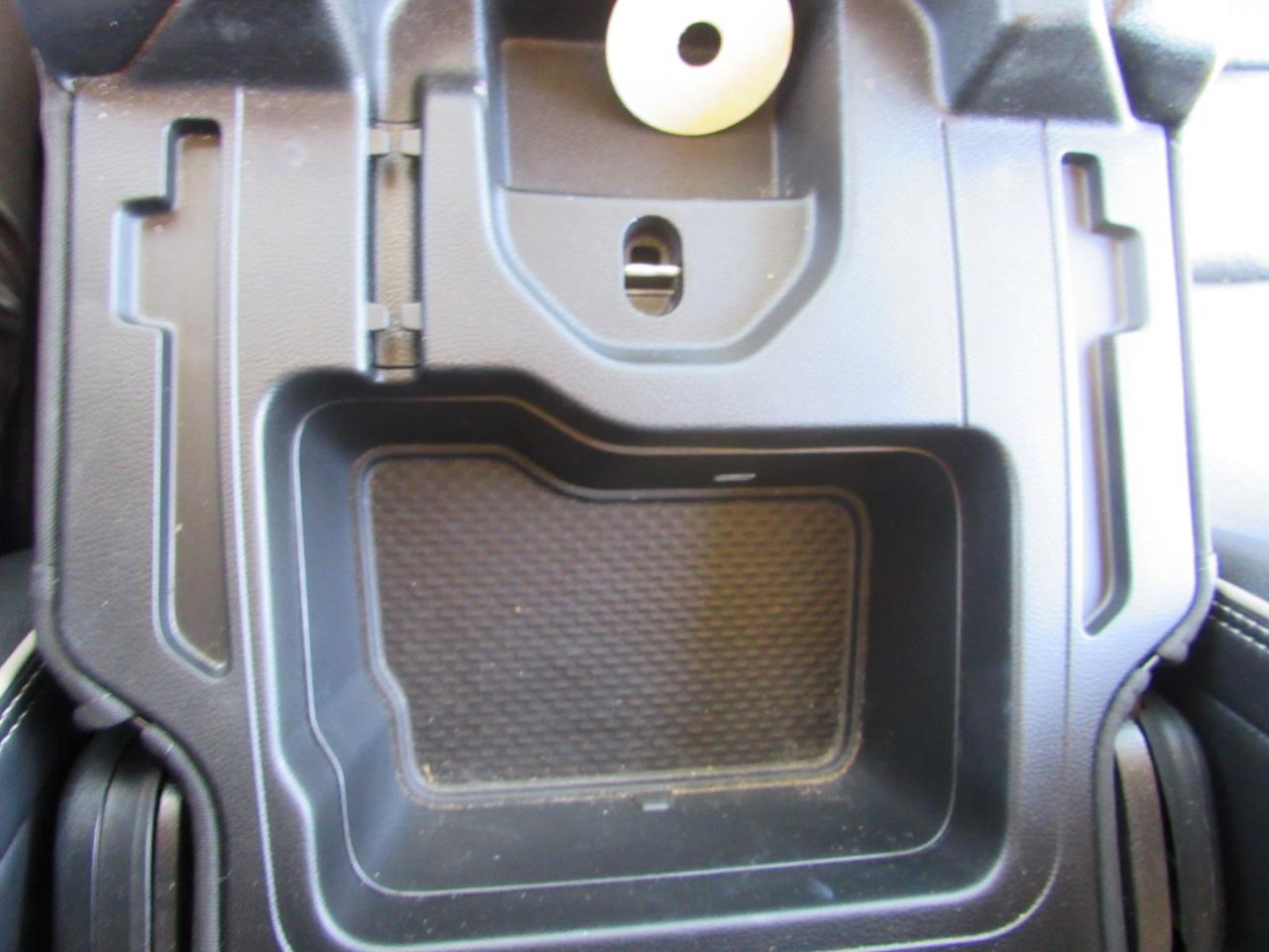 RAM 1500 Laramie 4x2 Quad Cab 6'4" Box 2019