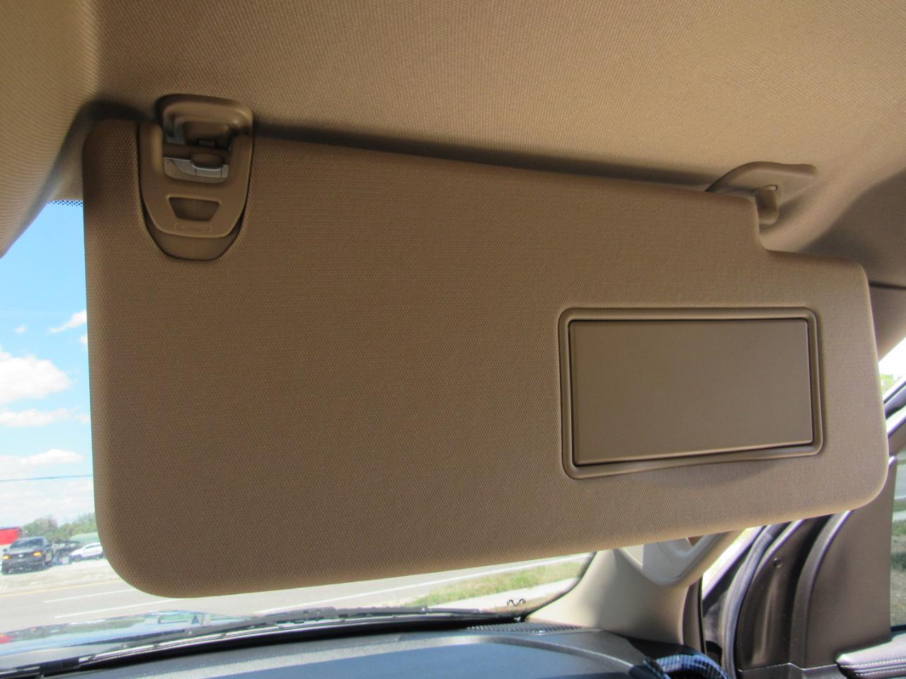 RAM 1500 Laramie 4x2 Quad Cab 6'4" Box 2019