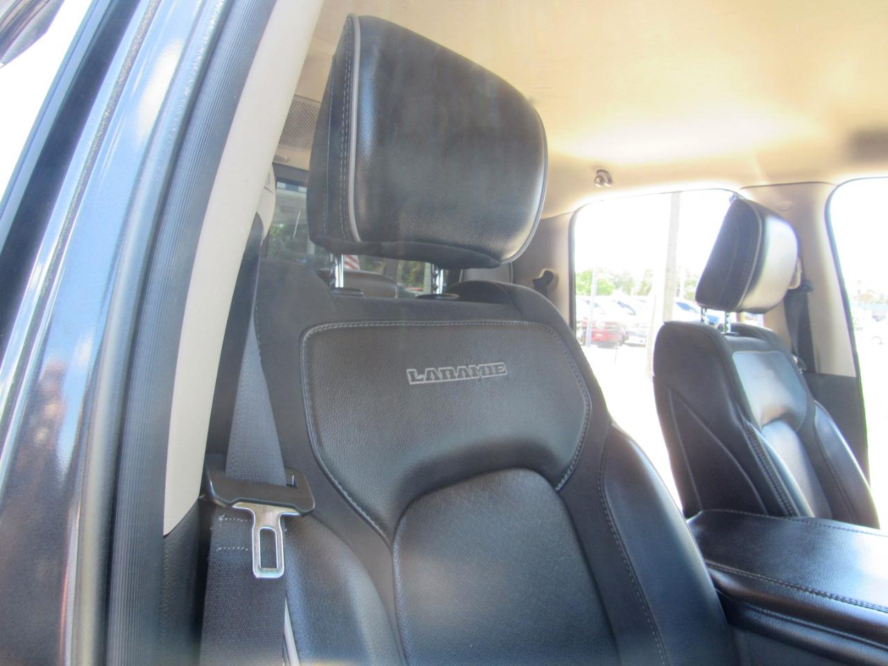 RAM 1500 Laramie 4x2 Quad Cab 6'4" Box 2019