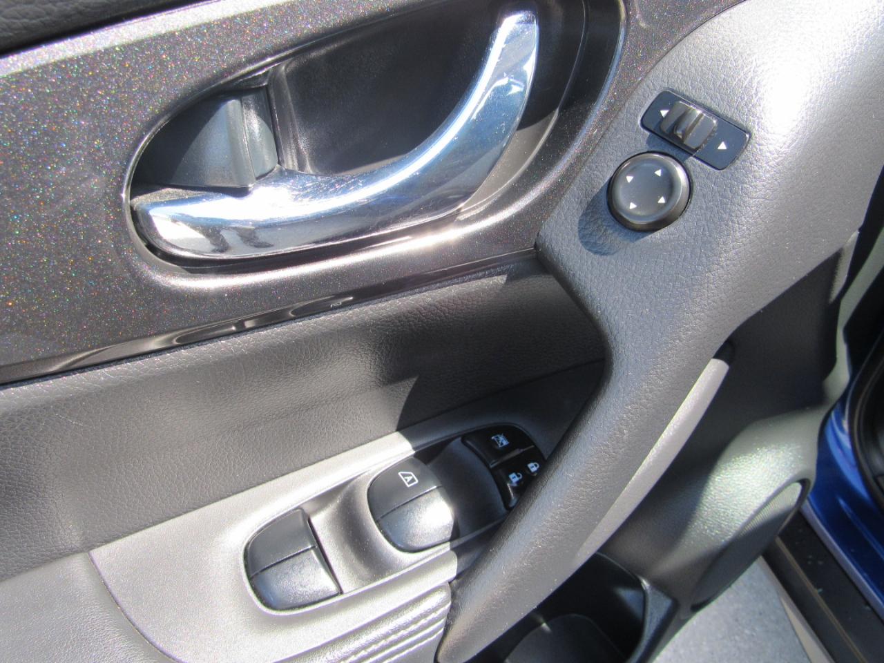 Nissan Rogue AWD SV 2017