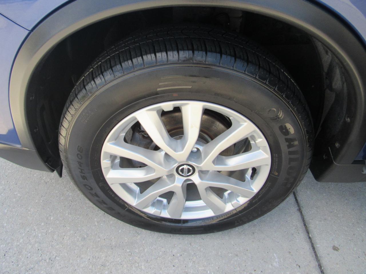 Nissan Rogue AWD SV 2017