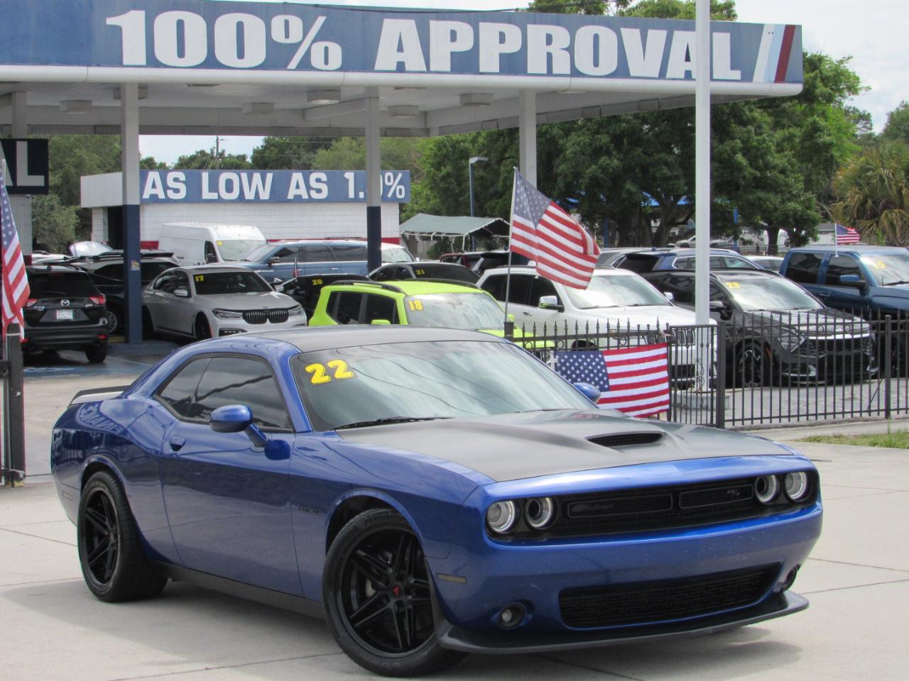 Dodge Challenger R/T RWD 2022