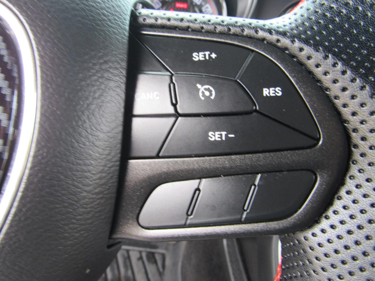 Dodge Challenger R/T RWD 2022