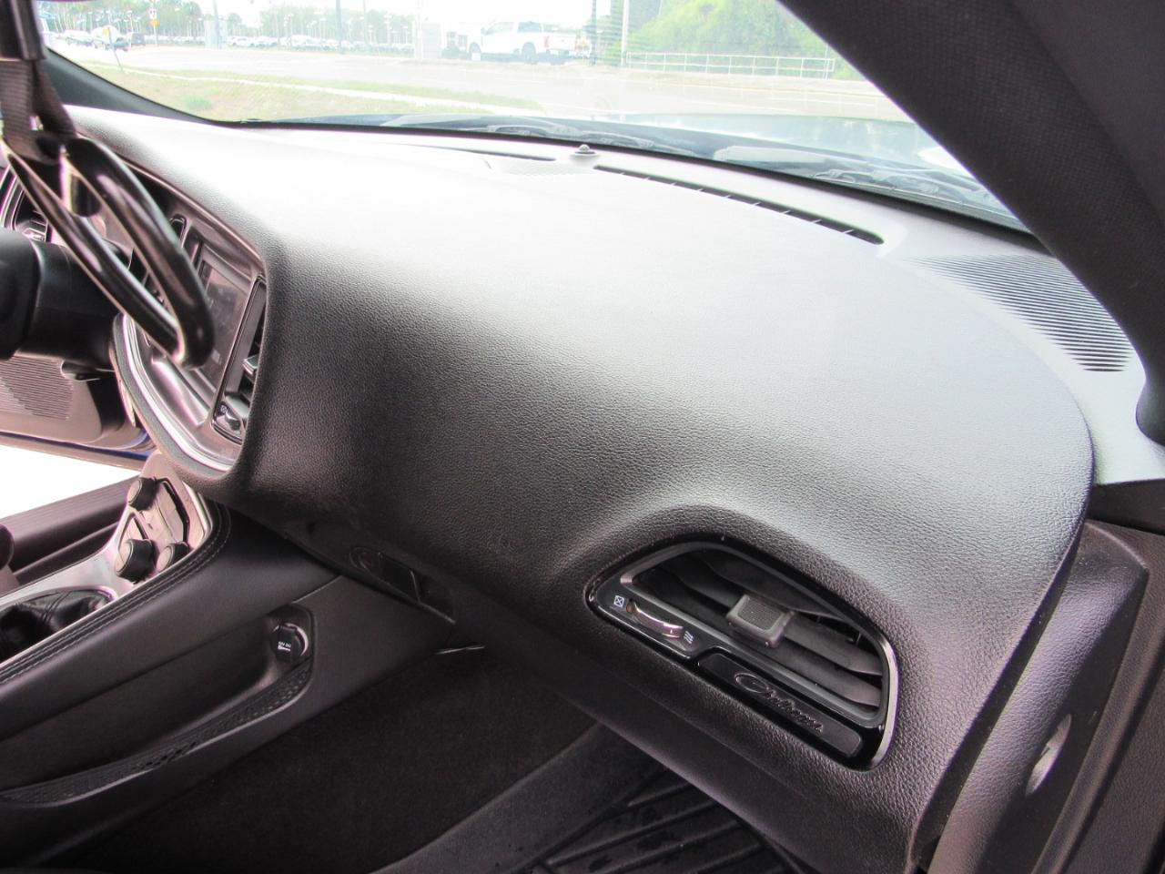 Dodge Challenger R/T RWD 2022