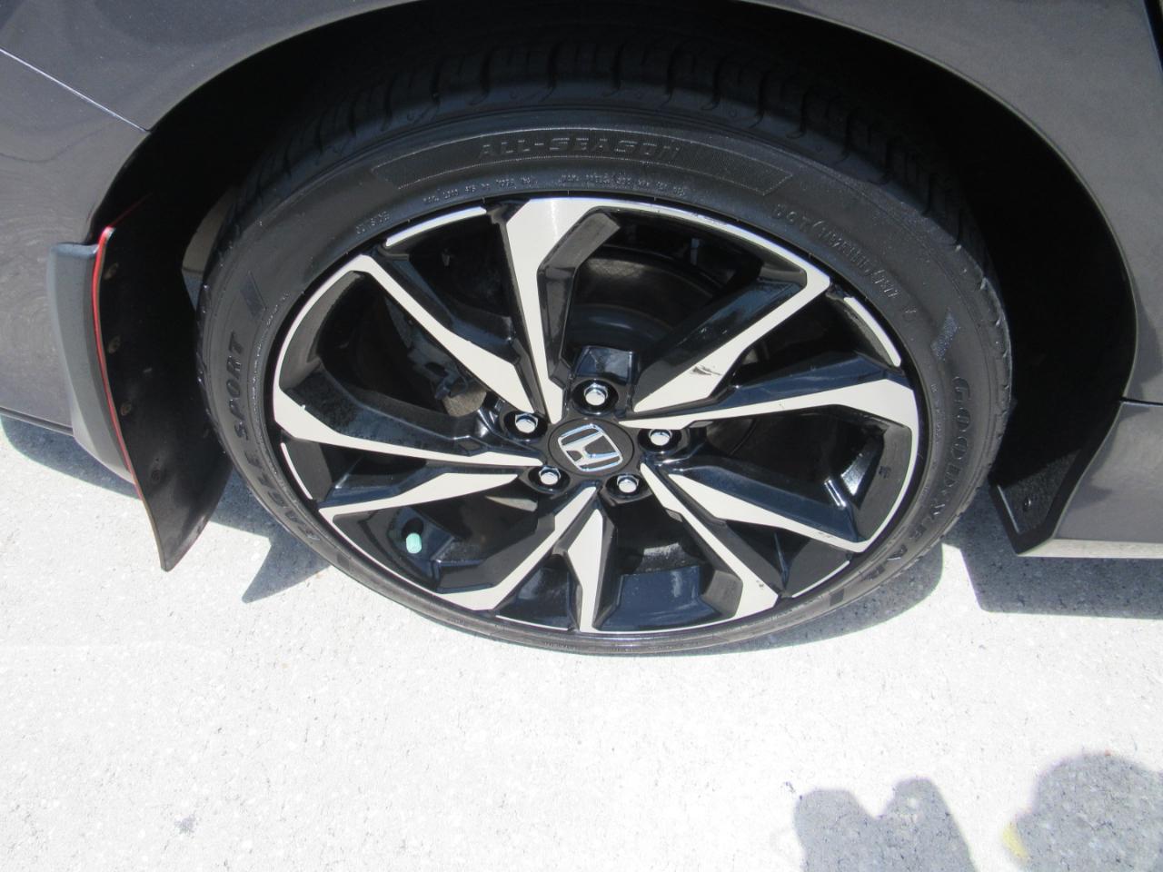 Honda Civic Sedan Si Manual 2017