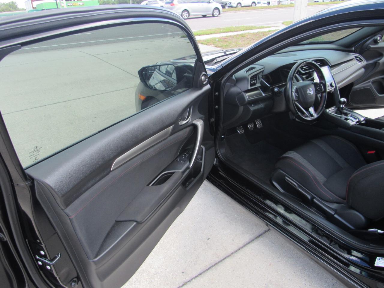 Honda Civic Si Coupe Manual w/Summer Tires *Ltd Avail* 2019