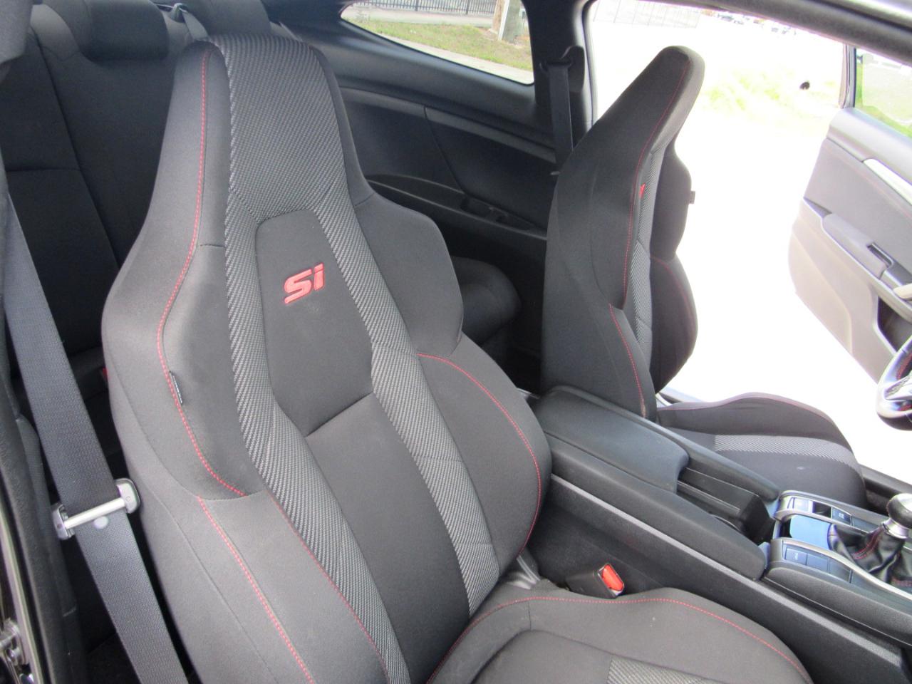 Honda Civic Si Coupe Manual w/Summer Tires *Ltd Avail* 2019