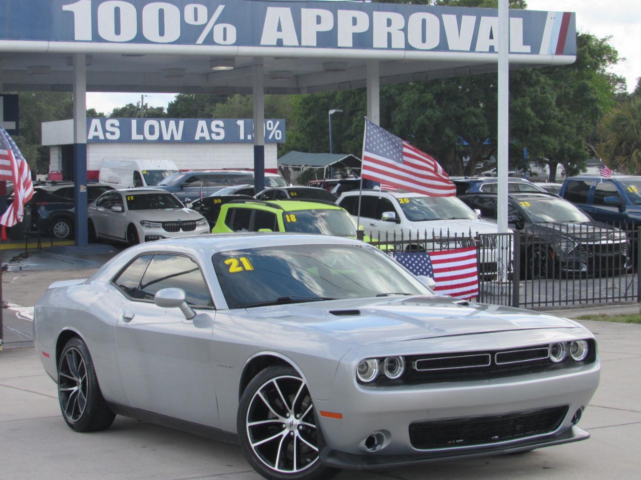Dodge Challenger R/T RWD 2021