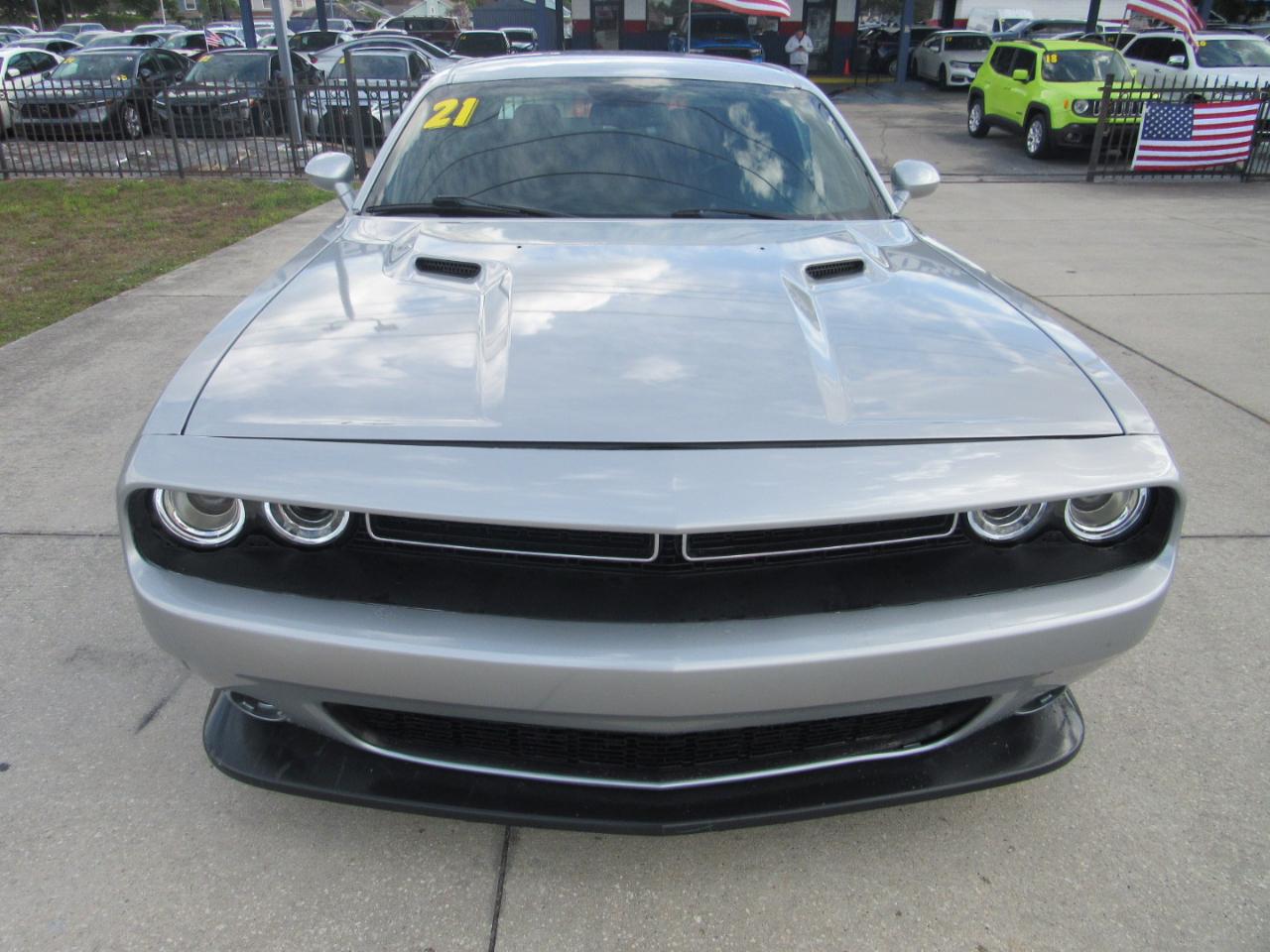 Dodge Challenger R/T RWD 2021