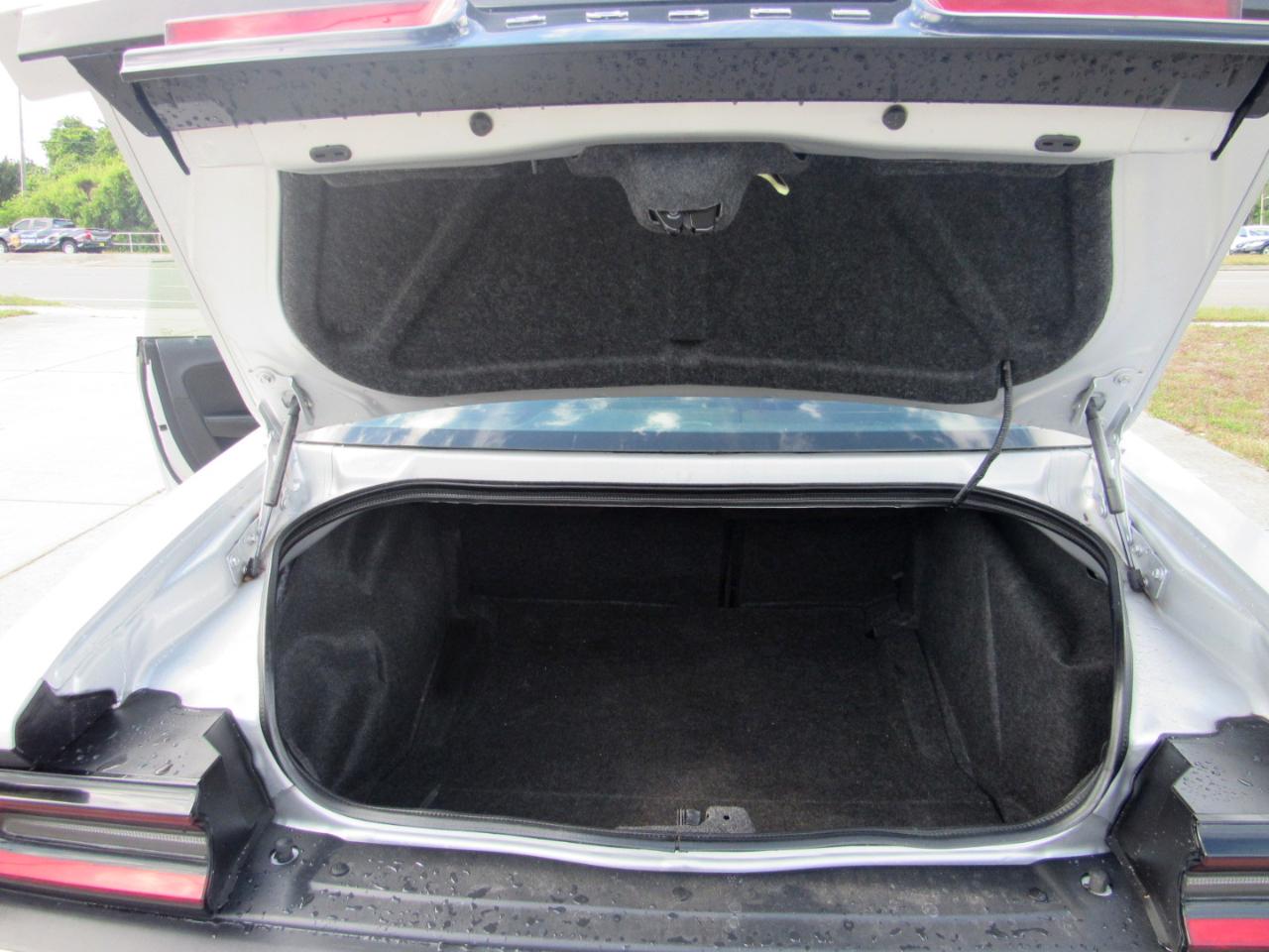 Dodge Challenger R/T RWD 2021