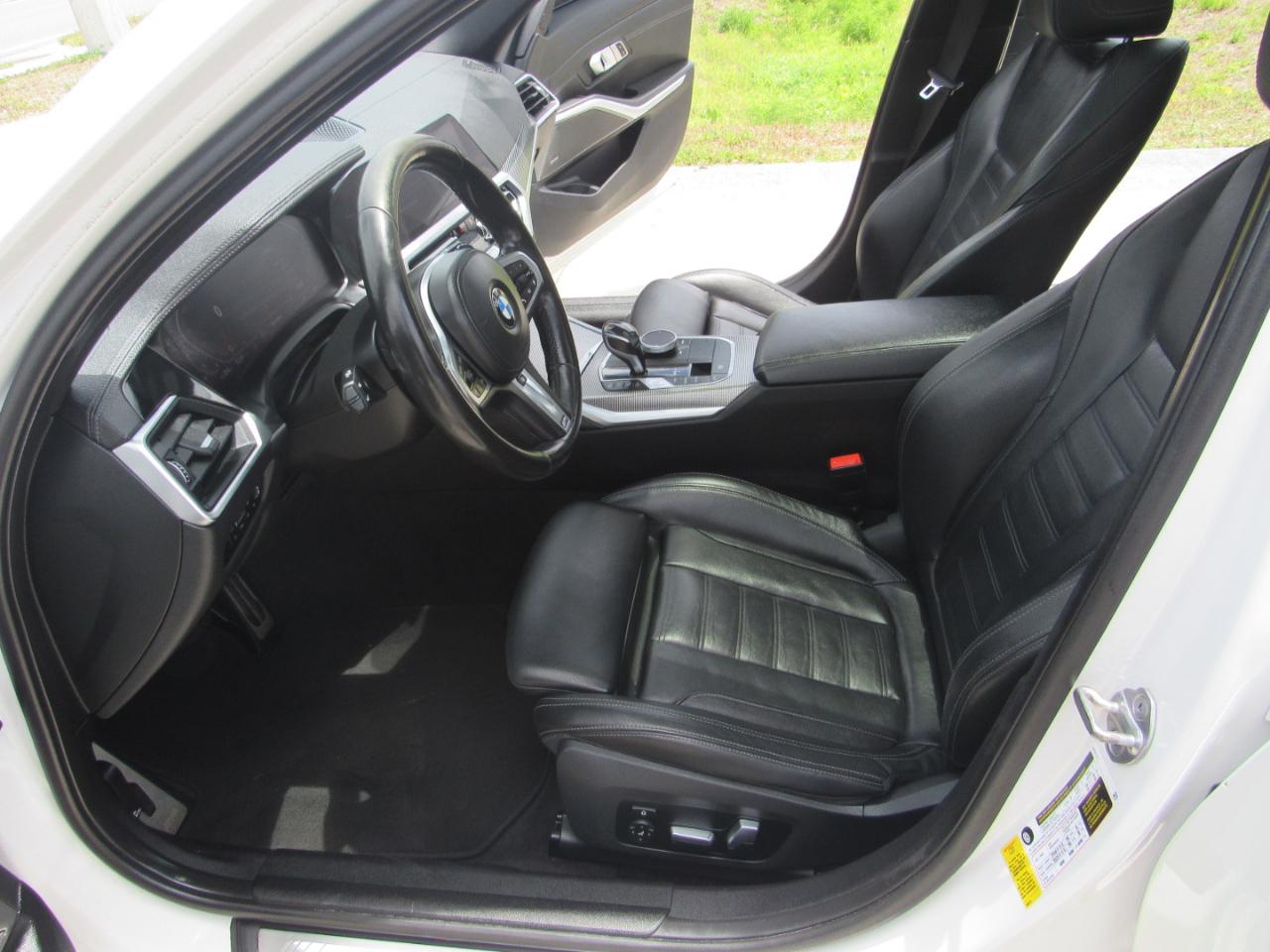 BMW 3 Series 330i Sedan 2019