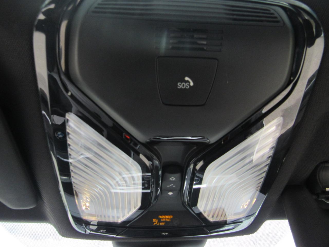 BMW 3 Series 330i Sedan 2019