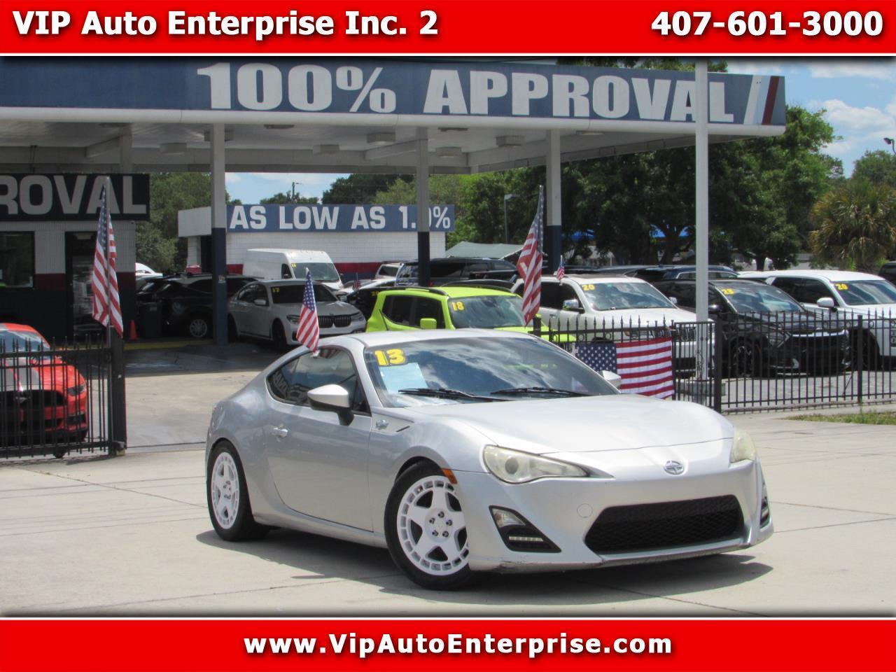 Scion FR-S 2dr Cpe Man (Natl) 2013
